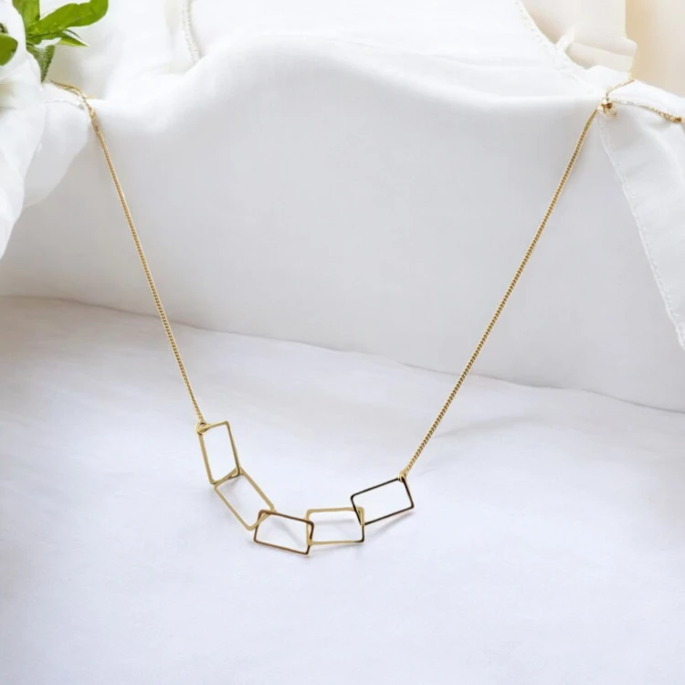 Naszyjnik z prostokątami