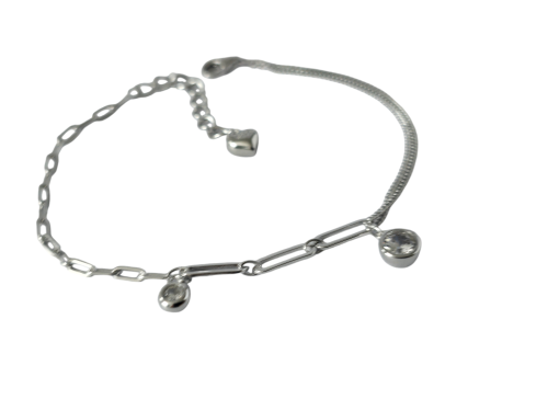 Bransoletka z kwiatkiem