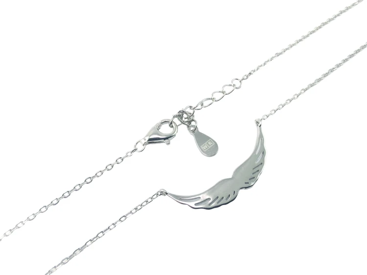 Naszyjnik ze skrzydłami