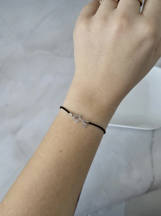 Bransoletka z gwiazdką na czarnym sznurku