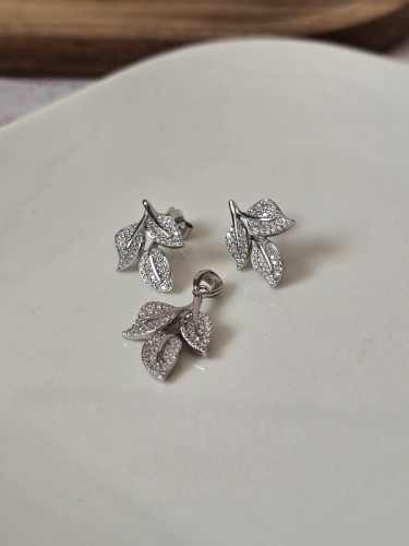 Komplet z cyrkoniami Listki