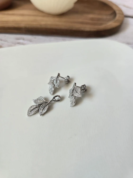 Komplet z cyrkoniami Listki