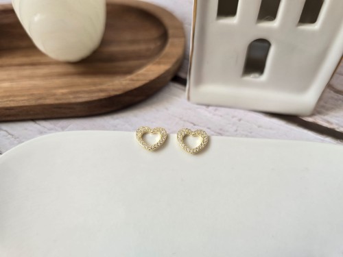 Kolczyki serca złocone z cyrkoniami