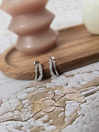 Kolczyki półkola z cyrkoniami