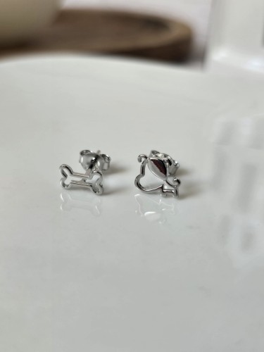 Kolczyki dla miłośniczki psów - kość i piesek