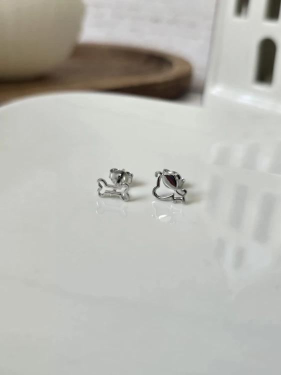 Kolczyki dla miłośniczki psów - kość i piesek