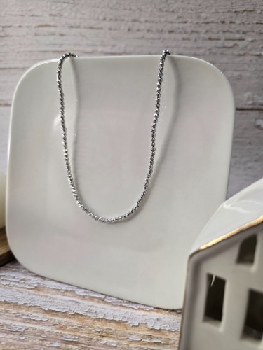 Naszyjnik Lustria - mieniące się koraliki