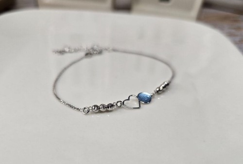 Bransoletka „Unisono” – harmonia serca i nieskończoności