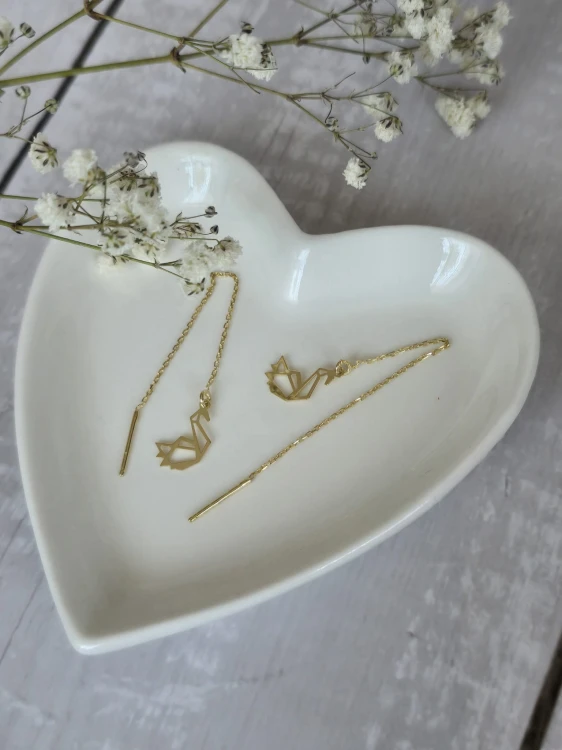 KOLCZYKI PRZECIĄGANE NA ŁAŃCUSZKU ŁABĘDŹ PTAK SREBRO 925 ZŁOCONE