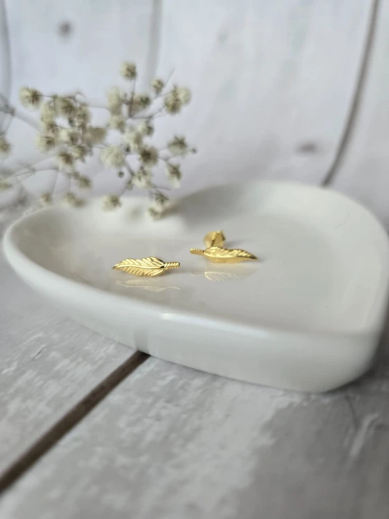 KOLCZYKI PIÓRKA ZŁOCONE