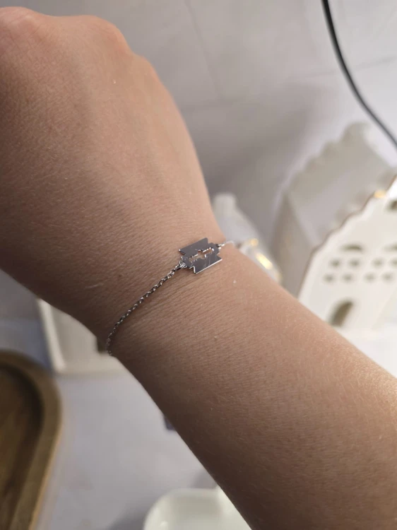 Bransoletka żyletka