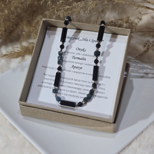 Naszyjnik z onyksem, turmalinem i apatytem