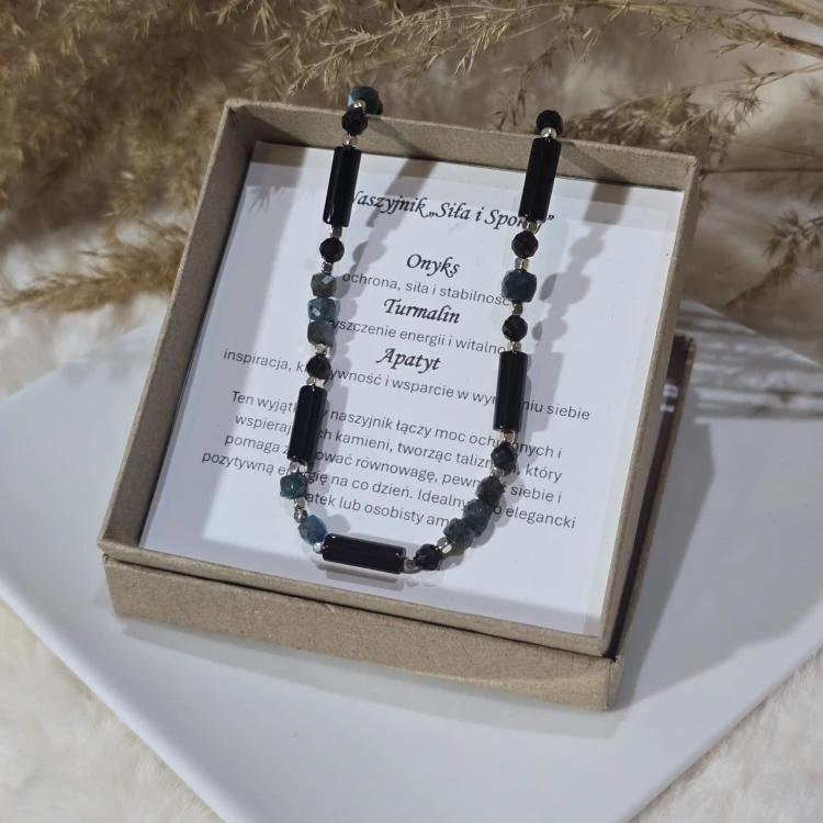 Naszyjnik z onyksem, turmalinem i apatytem