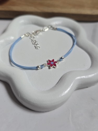 Bransoletka z kwiatkiem dla dziewczynki