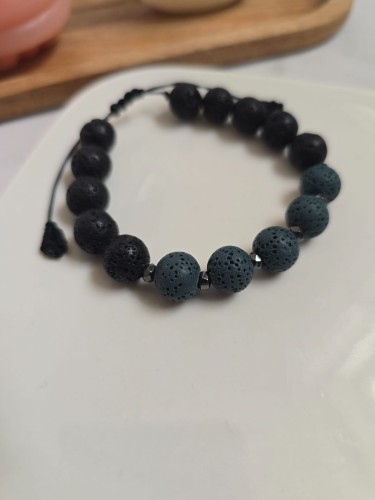 Bransoletka z lawy wulkanicznej zielona