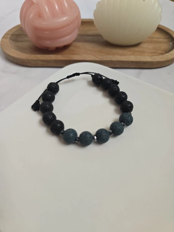 Bransoletka z lawy wulkanicznej zielona