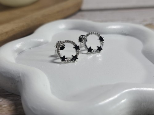 Kolczyki z gwiazdkami