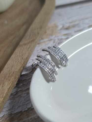 Kolczyki z cyrkoniami