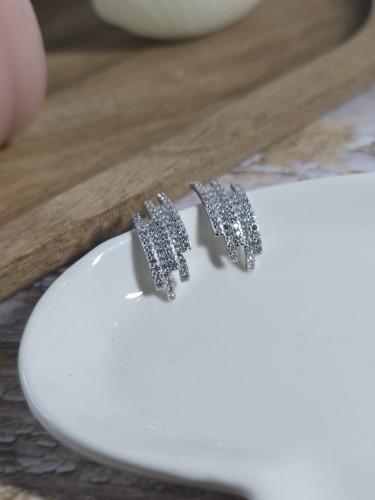 Kolczyki z cyrkoniami