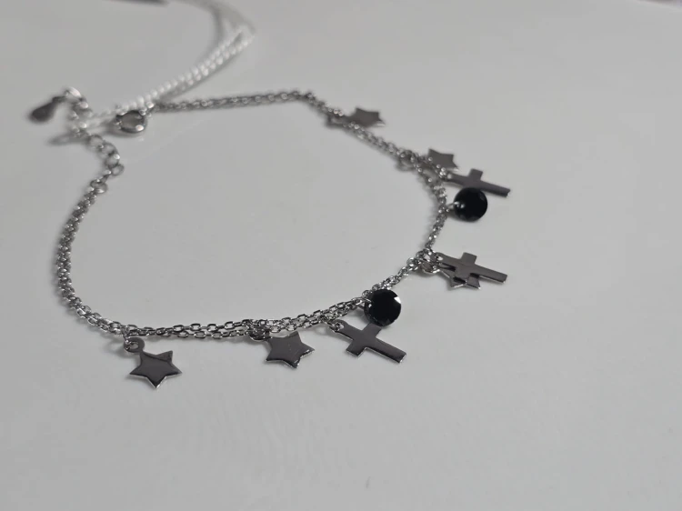 Bransoletka z krzyżykami