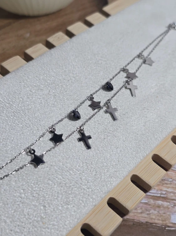 Bransoletka z krzyżykami