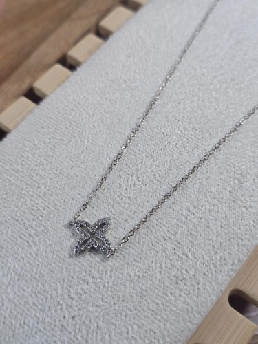 Naszyjnik z koniczynką srebro 925