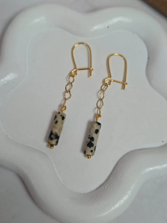 Kolczyki z jaspisem dalmatyńskim