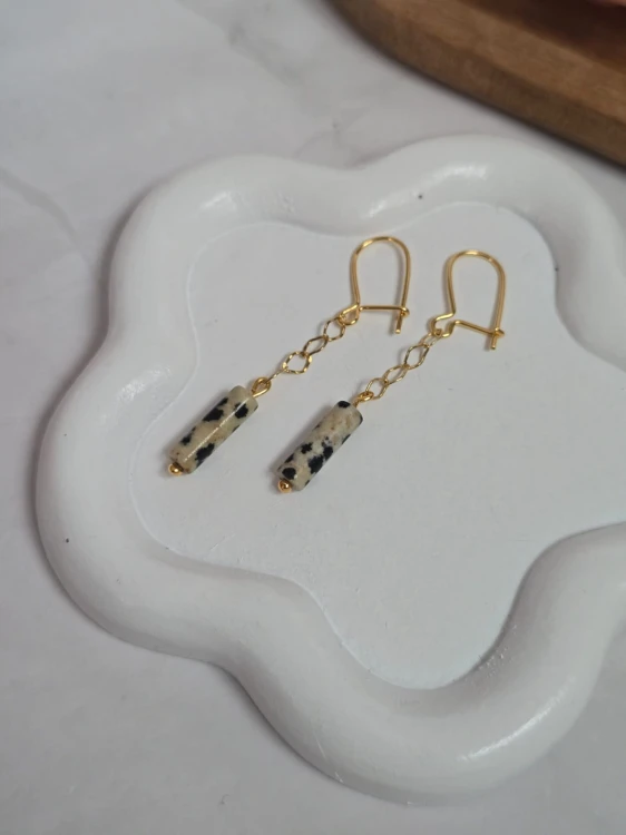 Kolczyki z jaspisem dalmatyńskim