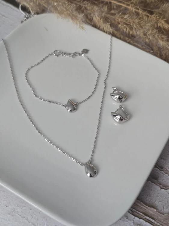 Komplet srebrnej biżuterii Srebrna Kropla