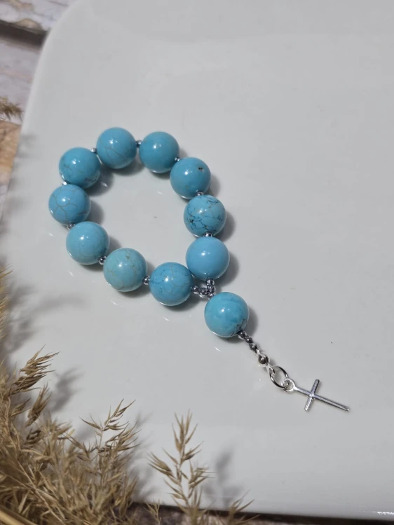 Różaniec z Magnezytu i Srebra próby 925 – Czystość i Wyciszenie