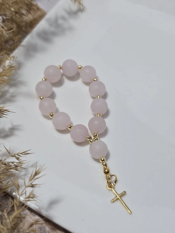 Różaniec z Różowego Kryształu Górskiego i Srebra próby 925 – Subtelność i Miłość