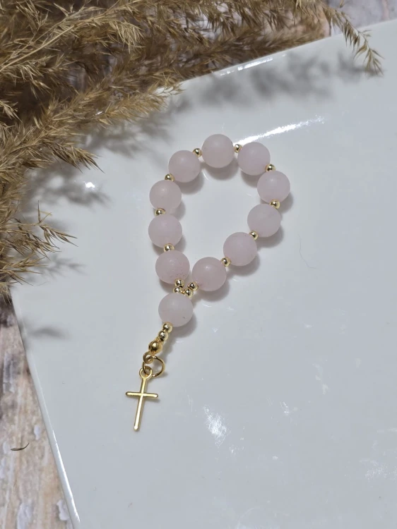 Różaniec z Różowego Kryształu Górskiego i Srebra próby 925 – Subtelność i Miłość