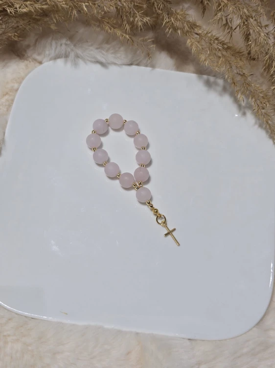 Różaniec z Różowego Kryształu Górskiego i Srebra próby 925 – Subtelność i Miłość