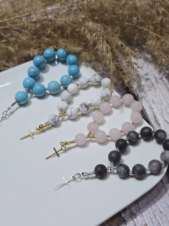 Różaniec z Różowego Kryształu Górskiego i Srebra próby 925 – Subtelność i Miłość