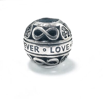 CHARMS FOREVER LOVE